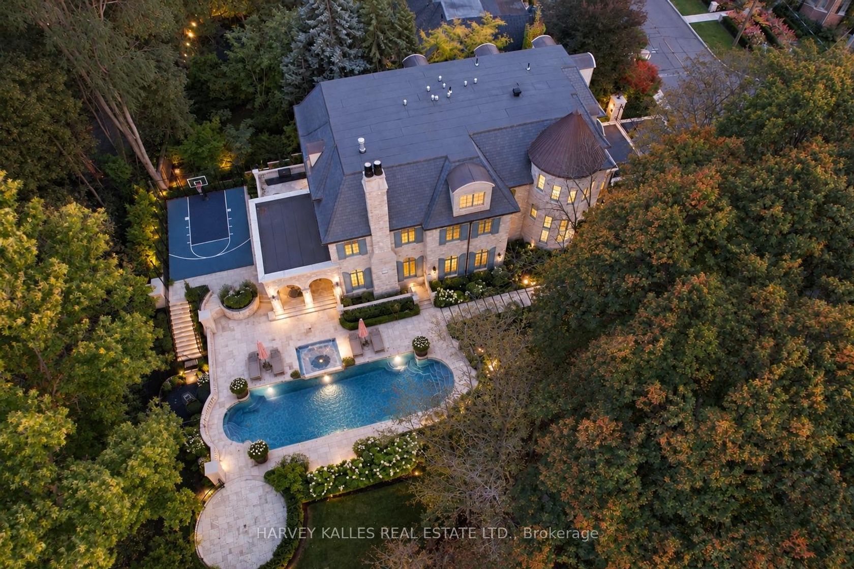 221 Forest Hill Road, Forest Hill South, Toronto 
