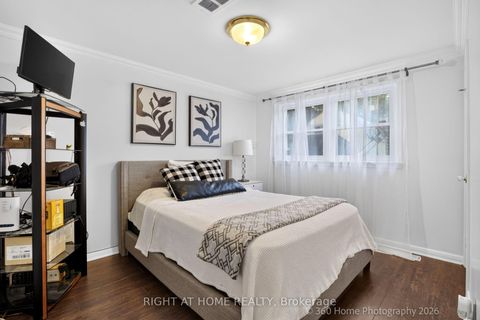 Photo 29 at 100 Perivale Crescent, Bendale, Toronto