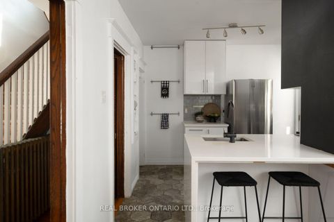 Photo 15 at 100 Oak Park Avenue, Lumsden, Toronto