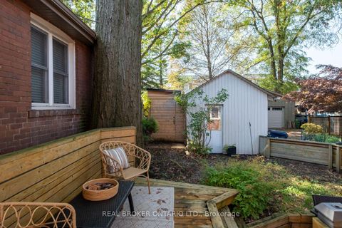 Photo 37 at 100 Oak Park Avenue, Lumsden, Toronto