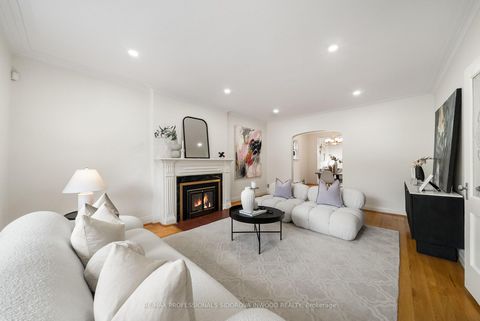 Photo 4 at 495 St Johns Road, Lambton Baby Point, Toronto