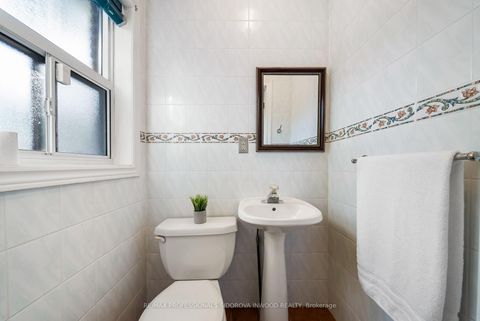 Photo 13 at 495 St Johns Road, Lambton Baby Point, Toronto