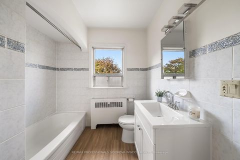 Photo 20 at 495 St Johns Road, Lambton Baby Point, Toronto