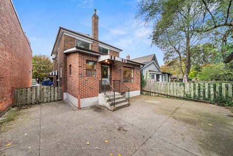 Photo 30 at 495 St Johns Road, Lambton Baby Point, Toronto