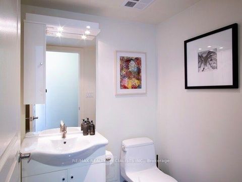Photo 11 at 501 - 1 Avondale Avenue, Willowdale East, Toronto