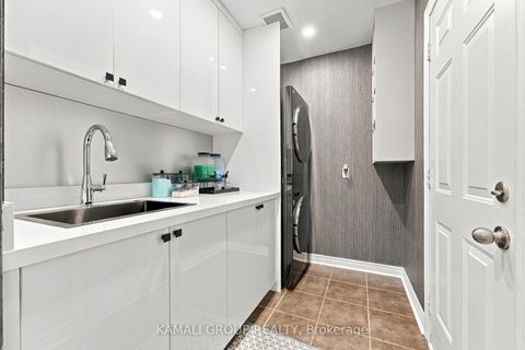 Photo 21 at 61 Barnwood Drive, Oak Ridges Lake Wilcox, Richmond Hill