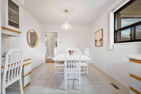 Photo 20 at 12 Tammy Lane, Clairville, Toronto