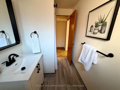 Photo 36 at 12 Tammy Lane, Clairville, Toronto