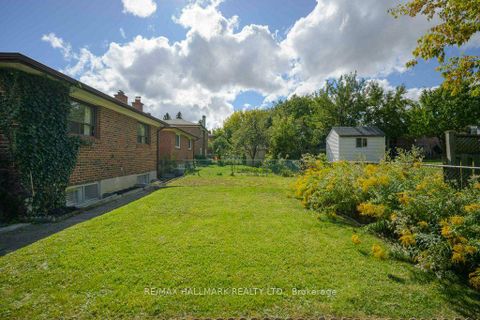 Photo 48 at 12 Tammy Lane, Clairville, Toronto