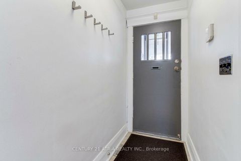Photo 3 at 43 Torrens Avenue, Broadview North, Toronto