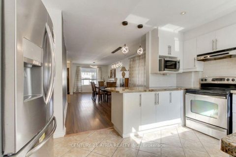 Photo 15 at 43 Torrens Avenue, Broadview North, Toronto