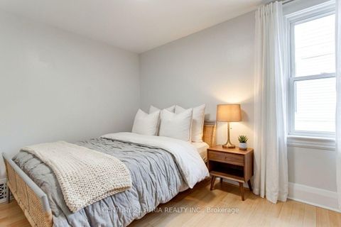 Photo 20 at 43 Torrens Avenue, Broadview North, Toronto