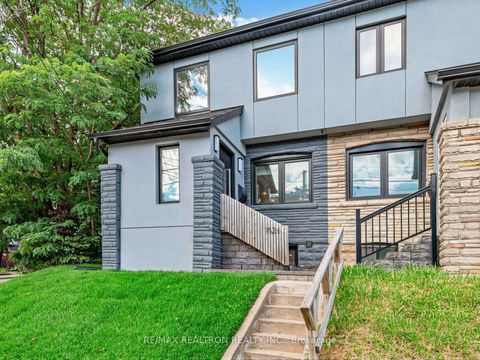 Photo 1 at 1526 Davenport Road, Junction, Toronto