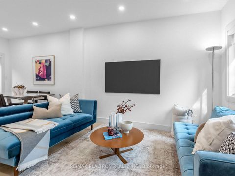 Photo 4 at 1526 Davenport Road, Junction, Toronto