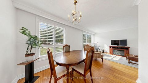 Photo 9 at 43 Seaton Drive, Aurora Highlands, Aurora