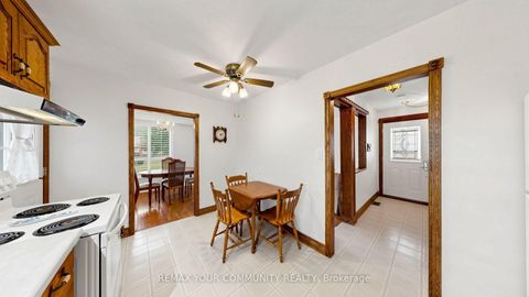 Photo 14 at 43 Seaton Drive, Aurora Highlands, Aurora