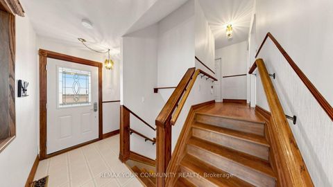 Photo 16 at 43 Seaton Drive, Aurora Highlands, Aurora