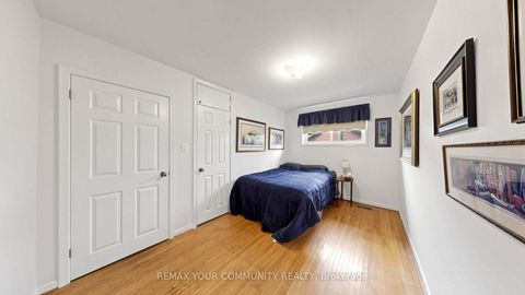 Photo 18 at 43 Seaton Drive, Aurora Highlands, Aurora