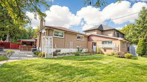 Photo 35 at 43 Seaton Drive, Aurora Highlands, Aurora