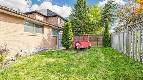 Photo 37 at 43 Seaton Drive, Aurora Highlands, Aurora