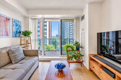 Photo 16 at 709 - 5 Michael Power Place, City Centre West, Toronto
