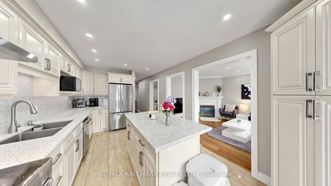 Photo 11 at 336 St Joan of Arc Avenue, Maple, Vaughan