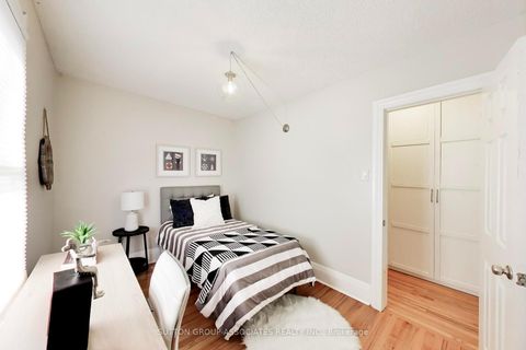 Photo 9 at 4 Bellhaven Road, Woodbine Corridor, Toronto