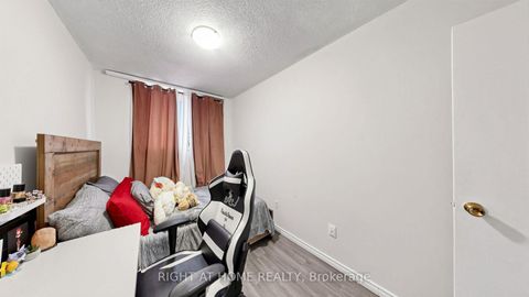 Photo 24 at 904 - 100 Lotherton Pathway, Glen Park, Toronto