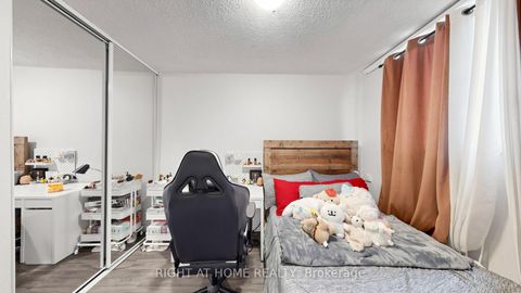 Photo 25 at 904 - 100 Lotherton Pathway, Glen Park, Toronto