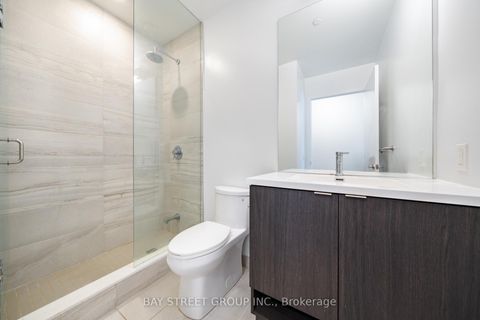 Photo 12 at 806 - 138 Downes Street, Waterfront Communities C8, Toronto