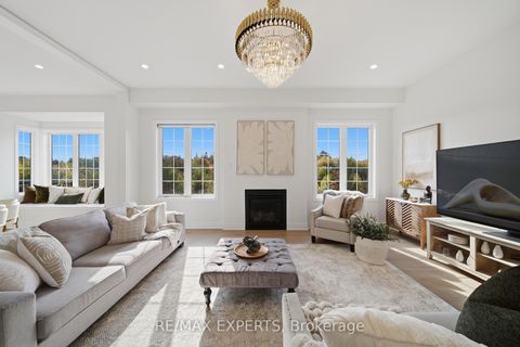 Photo 14 at 211 Stormont Trail, Vellore Village, Vaughan