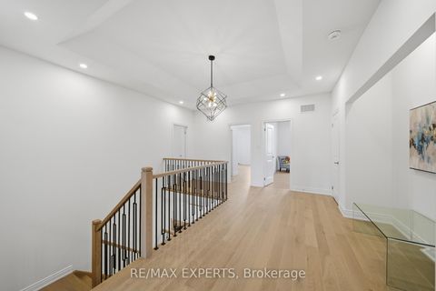Photo 23 at 211 Stormont Trail, Vellore Village, Vaughan