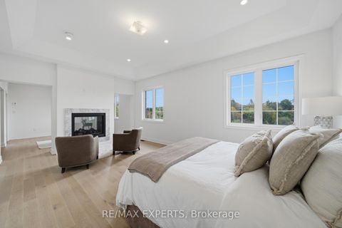 Photo 28 at 211 Stormont Trail, Vellore Village, Vaughan