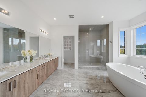 Photo 29 at 211 Stormont Trail, Vellore Village, Vaughan