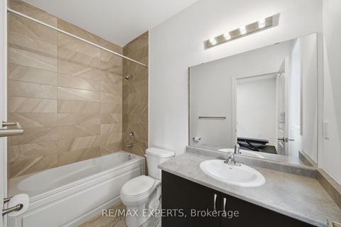 Photo 40 at 211 Stormont Trail, Vellore Village, Vaughan