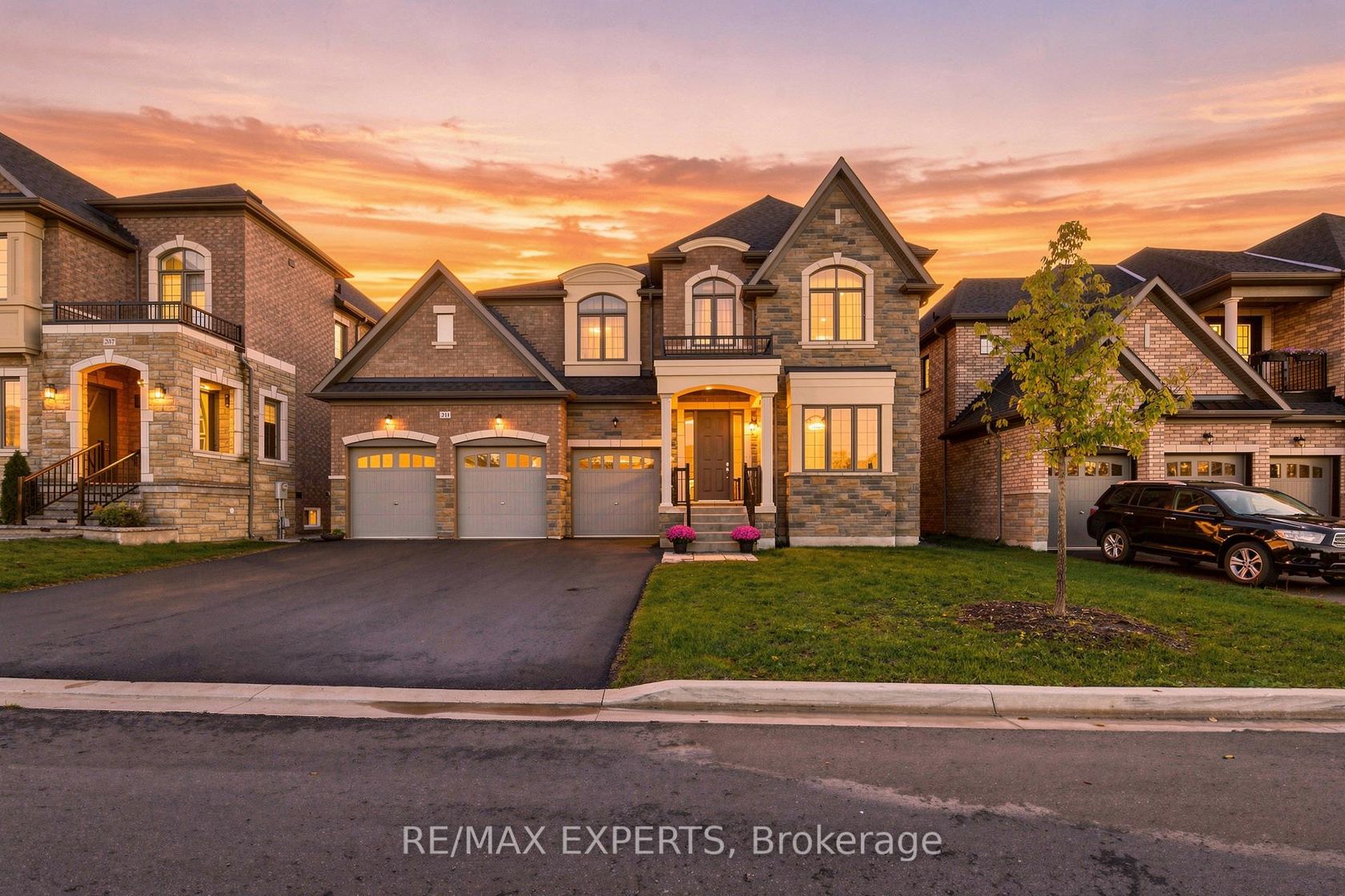 211 Stormont Trail, Vellore Village, Vaughan photo number 2