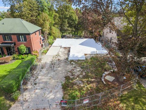 Photo 10 at 17 St. Georges Road, Humber Valley, Toronto
