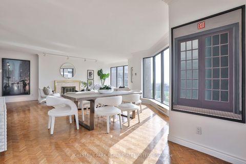 Photo 10 at 805 - 70 Rosehill Avenue, Moore Park, Toronto