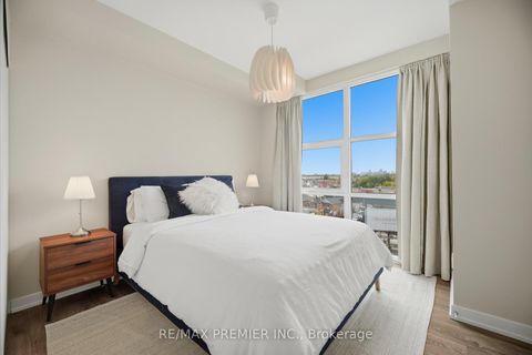 Photo 16 at 610 - 1787 St. Clair Avenue W, Pellam Park, Toronto