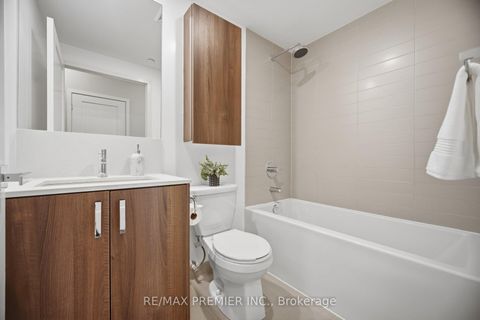 Photo 24 at 610 - 1787 St. Clair Avenue W, Pellam Park, Toronto