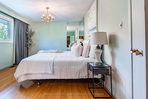 Photo 13 at 220 Edenbridge Drive, Humber Valley, Toronto