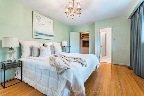 Photo 14 at 220 Edenbridge Drive, Humber Valley, Toronto