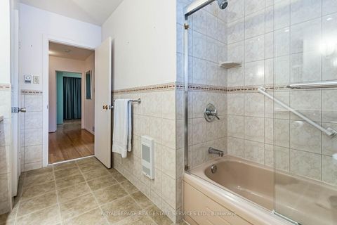 Photo 19 at 220 Edenbridge Drive, Humber Valley, Toronto