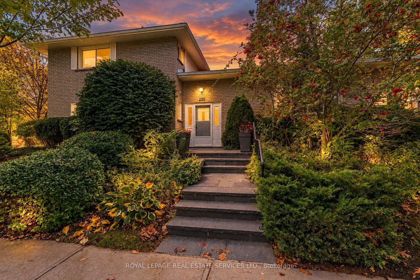 220 Edenbridge Drive, Humber Valley, Toronto 