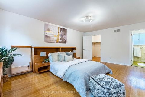 Photo 18 at 213 The Kingsway, Humber Valley, Toronto