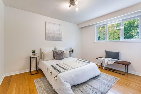 Photo 21 at 213 The Kingsway, Humber Valley, Toronto