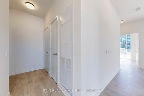 Photo 35 at 912 - 425 Front St East Street, Waterfront Communities C8, Toronto