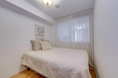 Photo 17 at 103 - 812 Landsdowne Avenue, Junction, Toronto