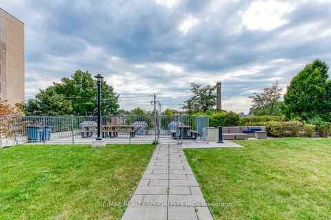 Photo 27 at 103 - 812 Landsdowne Avenue, Junction, Toronto