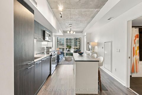 Photo 13 at 622 - 30 Baseball Place, South Riverdale, Toronto